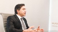 از بین بردن اسکار آکنه (دکتر نیلفروش زاده)
