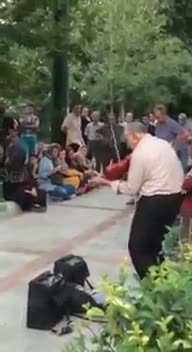 پیری فقط یه کلمه است دل باید جون باشه