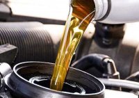 با افرادی که در بازار روغن موتور اخلال ایجاد کنند برخورد قانونی میشود