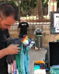 نقاشی روی شیشه با انگشت