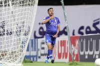 خلاصه بازی گل گهر 2 - تراکتور 1