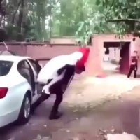 به سرانجام نرسید و مد نشد خداروشکر!