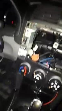 گندم کار فروش مانیتورهای اندروید و ویندوز با اینچ های مختلف به همراه سوکت فابریک برای اریو z300_نصب و تعویض مانیتور اریو به همراه دوربین عقب اکتیو با کیفیت بالا به قیمت پخش عمده