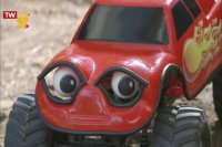 برنامه کودک ماشین کوچولوها : رفتن رو تنه درخت