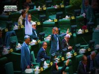 سوال از مردم آیا در انتخابات شرکت میکنید؟