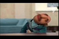 نظر بنیامین بهادری درباره سیبیل‌های فامیل دور و تاثیرش روی خوانندگی