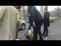 برخورد موتورسیکلت با کامیون