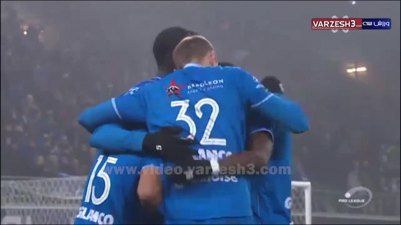 گل‌زنی میلاد محمدی برای خنت در برابر خنک