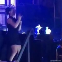 کنسرت امینم به همراه زبان اشاره برای ناشنوایان !