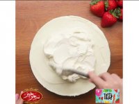 طرز تهیه چیز کیک توت فرنگی