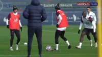 تمرینات پاریسی ها پیش از بازی با منچستریونایتد