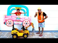 کارتون سنیا و بابایی : بازی با ماشین های بزرگ !