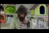 دانلود رایگان سریال سال های دور از خانه با کیفیت های مختلف