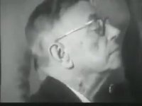 اجرای یک قطعه توسط ''ژان پل سارتر'' فیلسوف فرانسوی