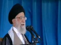 امام خامنه ای : ما باید به دشمن پیام قدرت بدهیم نه پیام ضعف