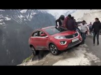 کلیپ احساسی از مهربانی انسان ها یه یکدیگر #8