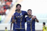 خلاصه بازی گل گهر 4 - نفت مسجدسلیمان 0