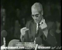 پدرِ عروس: شغلِ شریفِ آقا دوماد چیه؟ ‏استاد محمود فرنام : نوازنده هستم.