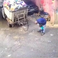 وقتی خدا حواسش بهت هست