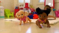 کودک دیانا و روما - دیانا و بازی با عروسک های زنده - دیانا روما - عروسک بازی