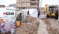 وضعیت نامناسب زلزله زدگان کرمانشاه در روزهای بارانی