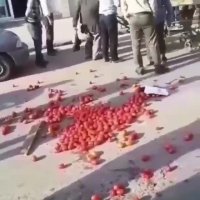 ظلم به دستفروشان هیچ توجیهی ندارد