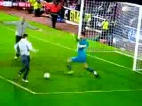 چه میکنن این 2 هوادار