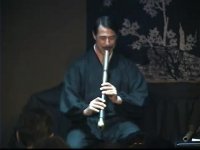 اجرایی از رایلی لی نوازنده ژاپنی