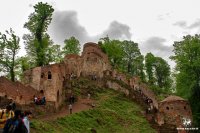 نمایی از قلعه رودخان در گیلان