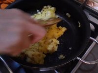 طرز تهیه(سمبوسه و طرز پیچیدن سمبوسه مرحله به مرحله) با عمه کتی