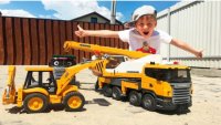 ماشین بازی جدید پسرانه خارجی - چپ شدن کامیون و کمک جرثقیل بزرگ