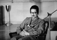 فعالیت‌های بنی‌صدر در جریان جنگ و انقلاب