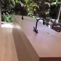 خانه کیم کارداشیان