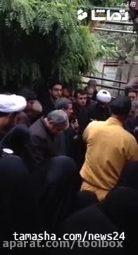 تشکر احمدی نژاد از حاضران در مراسم تشییع برادرش