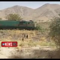 راننده قطار برای گرفتن نذری تو اراک قطار رو متوقف کرده