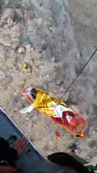 نجات کوهنورد سقوط کرده در ارتفاعات شمال تهران