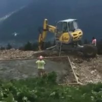 مهارت خلبان در بتن ریزی