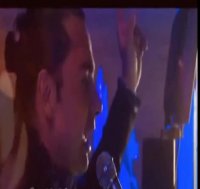 ادعای عجیب ایمان اشراقی (بازیگر خط قرمز) : مادرم از مقربین خداست!