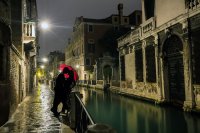 ونیز ایتالیا شهر بدون خودرو و شهر کارناوال ها و جشنواره ها- بوکینگ پرشیا bookingpersia