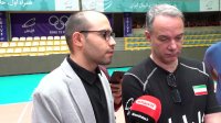 مائوریسیو موتا پائز سرمربی تیم ملی والیبال ایران در جمع خبرنگاران