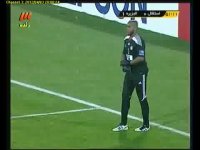 باز کردن بند توسط دروازه بان الجزیره