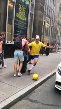 بدل نیمار هم رسید