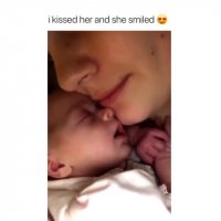 لحظه احساسی مادر و نوزاد