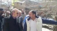 دیدار علی لاریجانی با اهالی روستای نائه قم در پی سیل اخیر