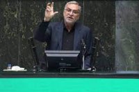 قانع شدن مشروط نماینده سوال کننده از وزیر بهداشت