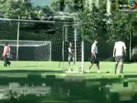 مهارت رونالدینیو در تمرین فلامینگو