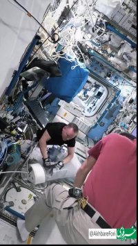 فضانوردان ناسا درحال ذخیره سازی مواد در یخچال‌های سرد