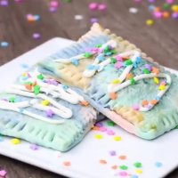 دسری با خمیرهای رنگی