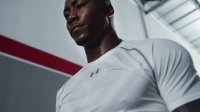 لباس فوق حرفه ای از برند آندر آرمور under armour با ویژگی های مخصوص برای ورزشکاران