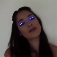 چشمان جادویی